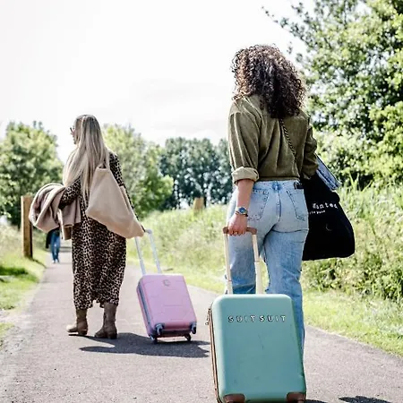 Tinyparks Eiland Tiengemeten Hotel 3*