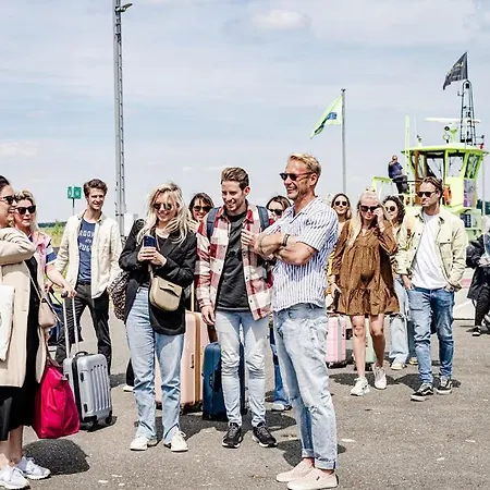 Tinyparks Eiland Tiengemeten 호텔