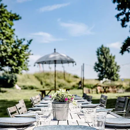 Tinyparks Eiland Tiengemeten Hotel 3*