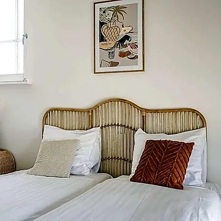 Hotel Tinyparks Eiland Tiengemeten Zuid-Beijerland