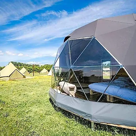 Tinyparks Eiland Tiengemeten Hotel