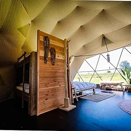 Tinyparks Eiland Tiengemeten Hotel 3*