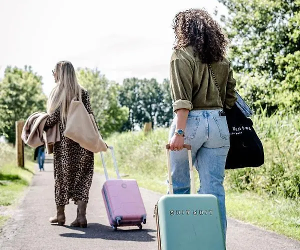 Tinyparks Eiland Tiengemeten Hotel 3*