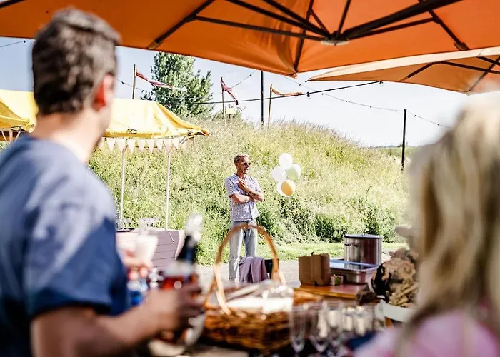 Tinyparks Eiland Tiengemeten Hotel