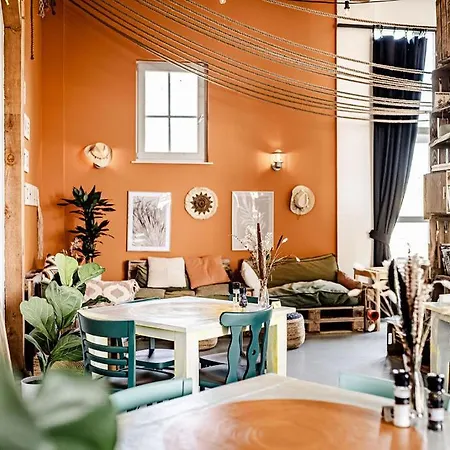 Tinyparks Eiland Tiengemeten 3* Zuid-Beijerland