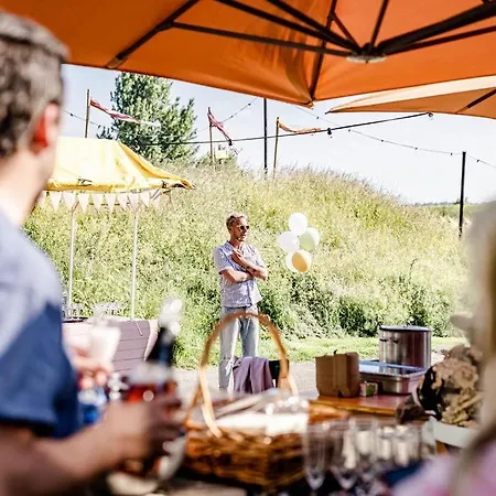 Tinyparks Eiland Tiengemeten 호텔