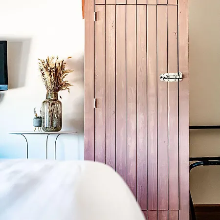 Tinyparks Eiland Tiengemeten 호텔