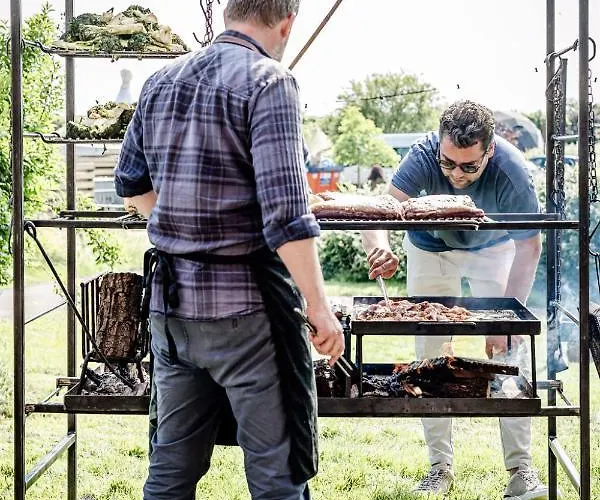 Hotel Tinyparks Eiland Tiengemeten 3*