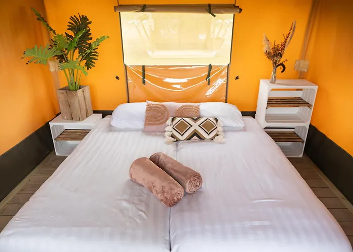 Hotel Tinyparks Eiland Tiengemeten