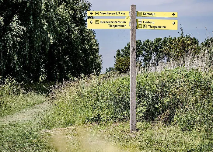 Hotel Tinyparks Eiland Tiengemeten