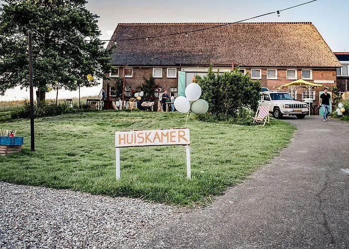 Tinyparks Eiland Tiengemeten 3* Zuid-Beijerland
